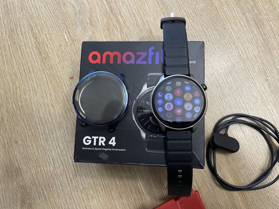 Smart Watch Amazfit GTR 4