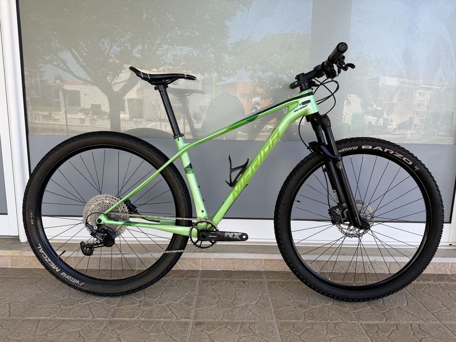 Bicicleta de BTT Merida 29 - Carbono - Barata!