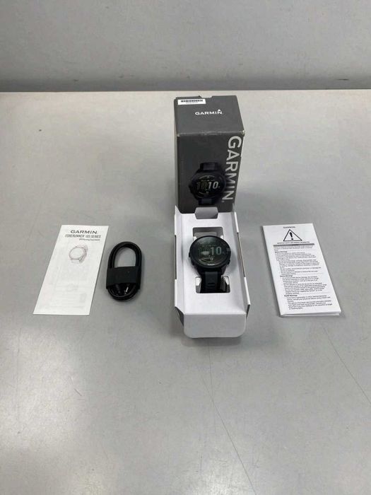 Garmin Forerunner 165 – GPS, 43 mm, czarno‑szary