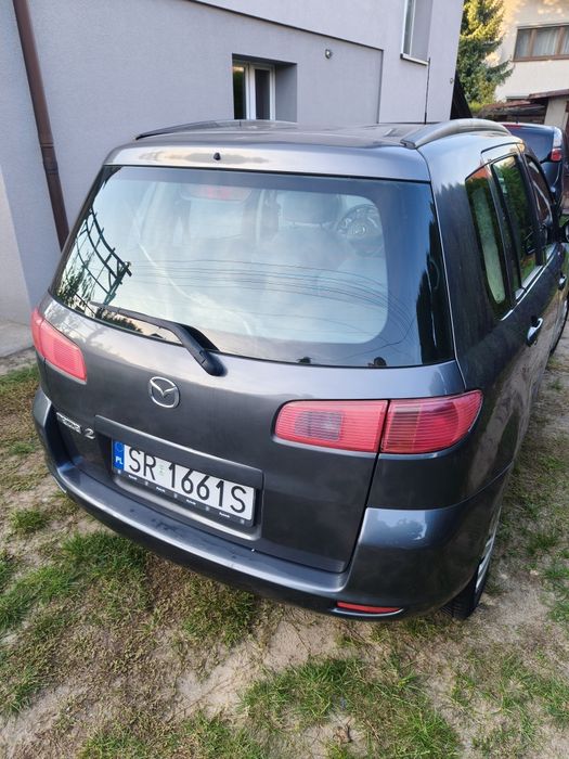 Mazda 2 , rok produkcji 2004