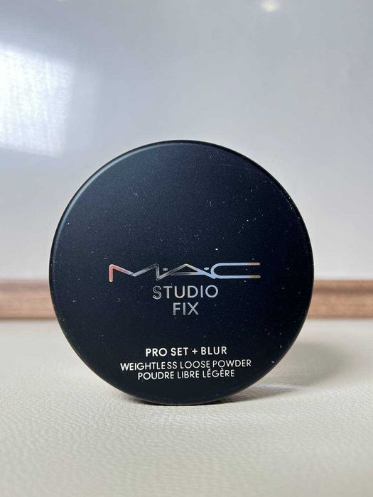 Пудра для обличчя MAC Studio Fix Pro Set + Blur Weightless