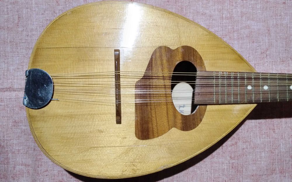 Stara mandolina