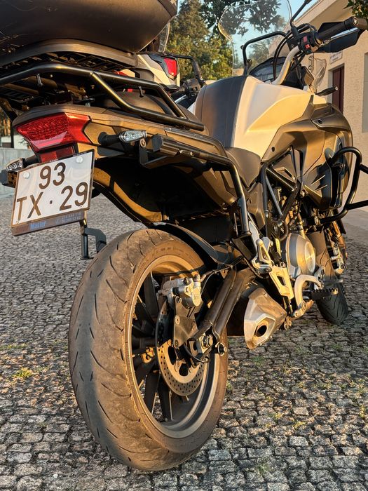 Benelli TRK 502 + MALAS + REVISAO + Pneu Novo