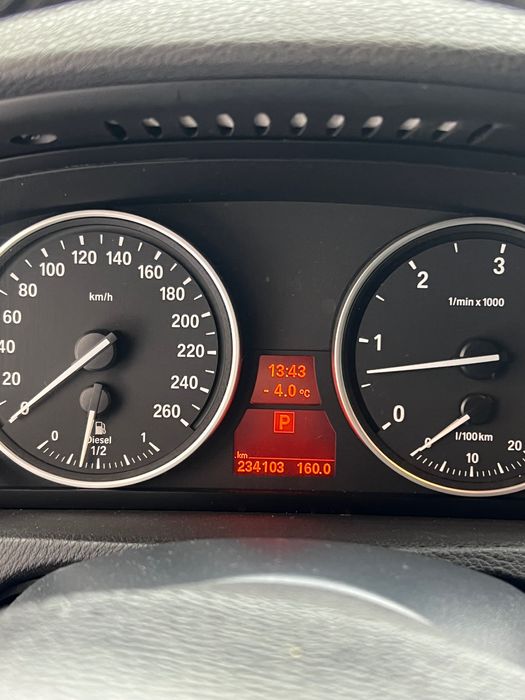 Продам BMW X5 e70