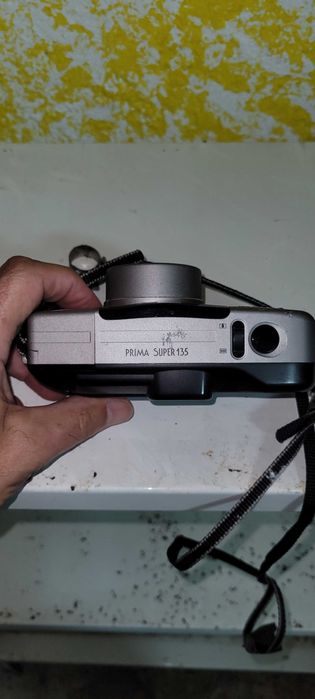 Maquina fotográfica CANON - PRIMA SUPER 135