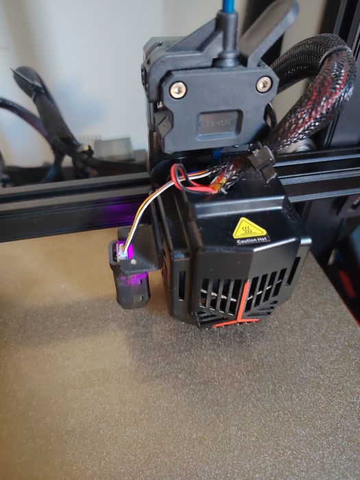 Creality Ender 3 v2 neo Impressora 3d com slipper, orange pi, Direct extruder, bed level sensor e isolamento de aquecimento