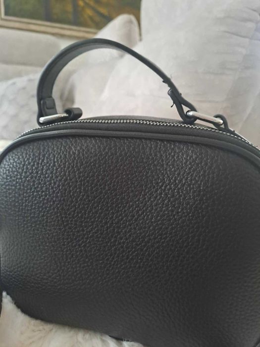 Włoska torebka listonoszka idealny stan