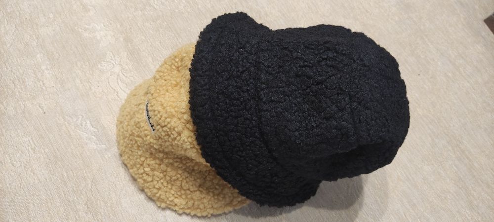 Шляпка жёлтая и черная
