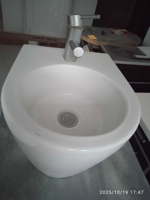 Umywalka ,kompakt,bidet- używane