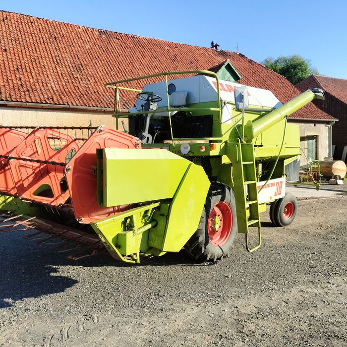 Kombajn zbożowy Claas Dominator 38