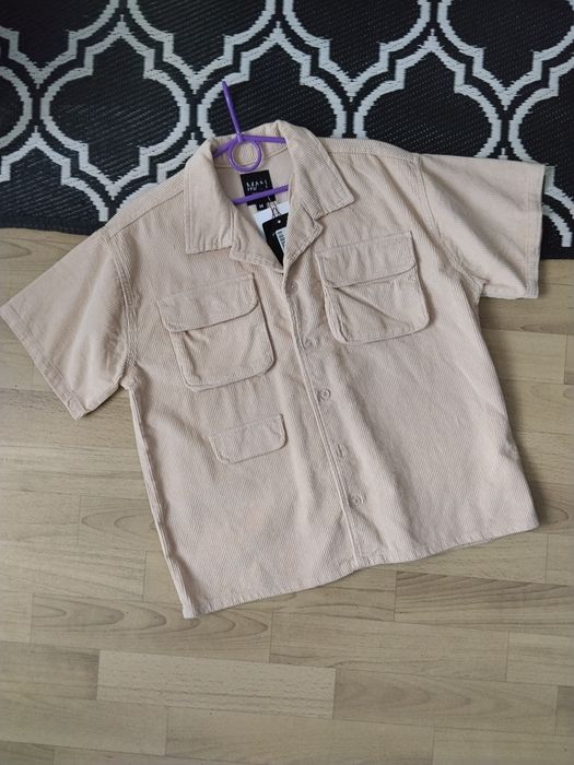 Śliczna bluzka męska rozmiar M firmy BoohooMan