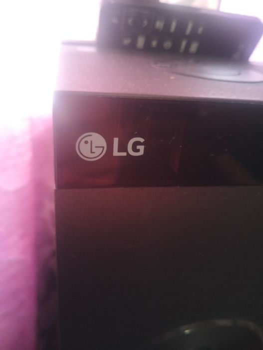 Vendo coluna LG como nova