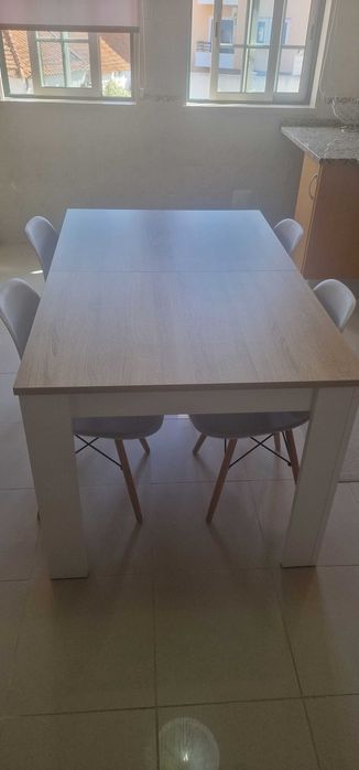 Conjunto de Mesa extensível de cozinha