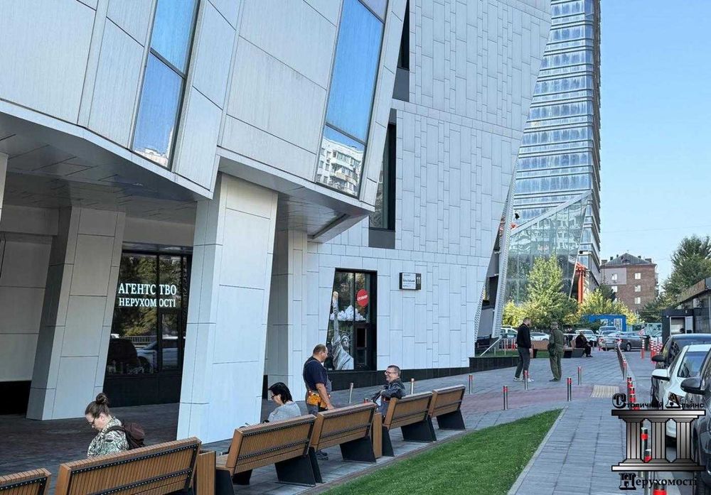 Від Власника, Стелі Н=4-метри, 109 кв.м, Manhattan, проспект Берестейський 11, метро КПІ