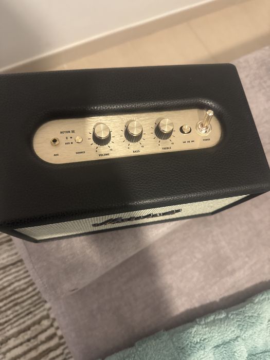 Coluna marshall 100-240 V (50/60 Hz) 36w