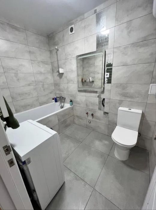 Продам 2-кімнатну квартиру 52,3 м² у ЖК «Левада», Центр - Більше