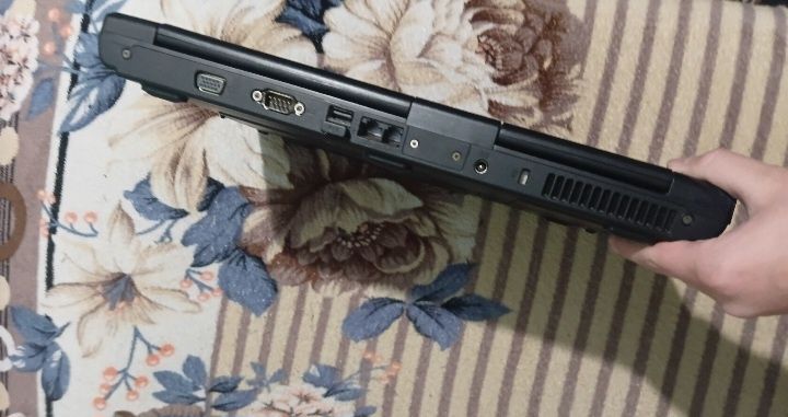 Продам ноутбук..