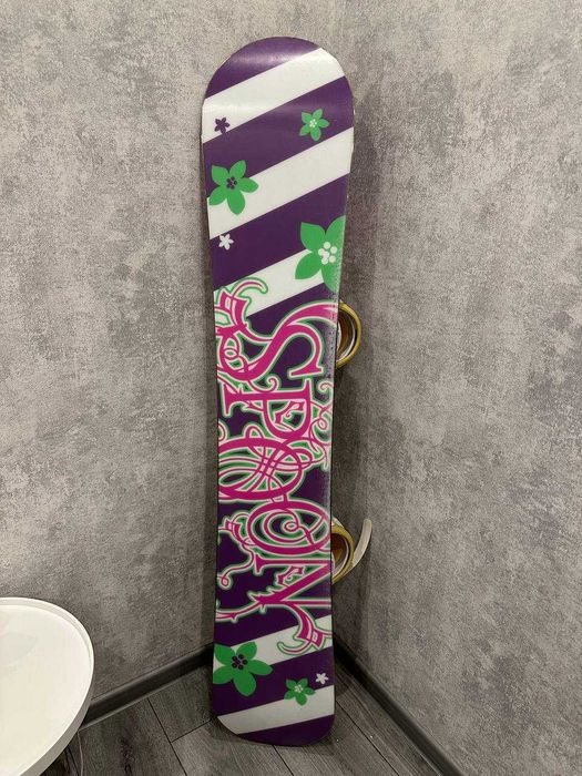 Продам Сноубор и ботинки к нему