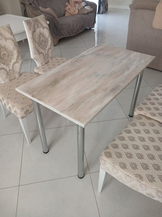 Кухонна мебель.Столи кухонні