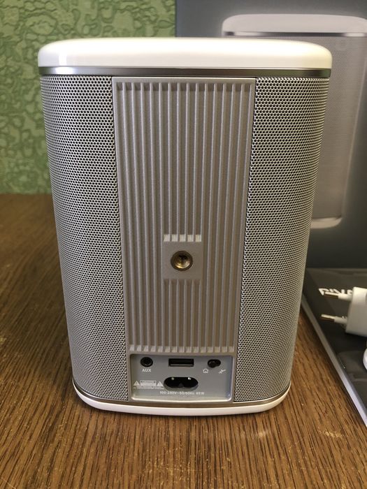 Мультирум акустика RIVA Arena Compact Multi-Room+ Wireless Speaker White