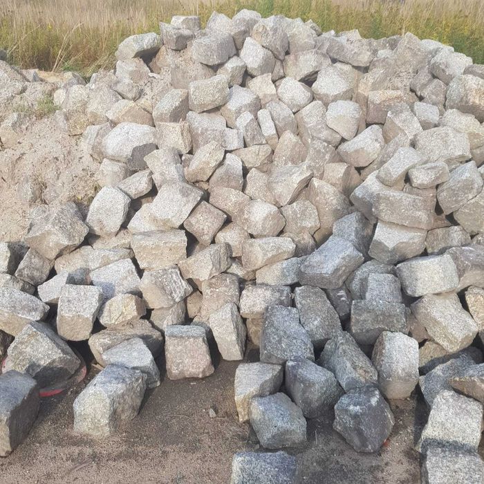 Kostka granitowa - różne wymiary od 12 do 20 cm