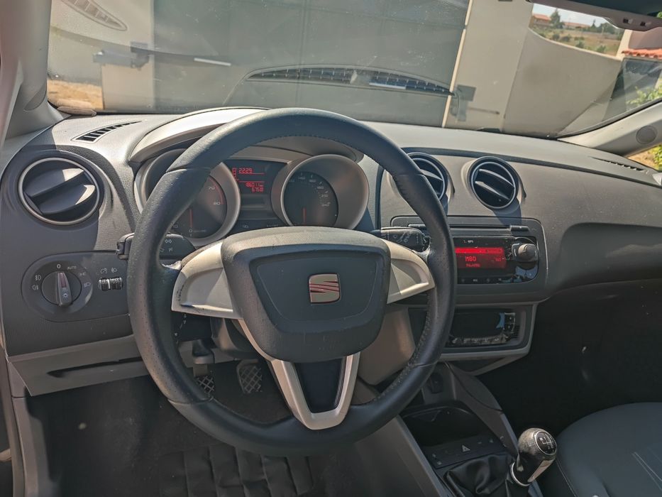 Seat Ibiza em ótimo estado