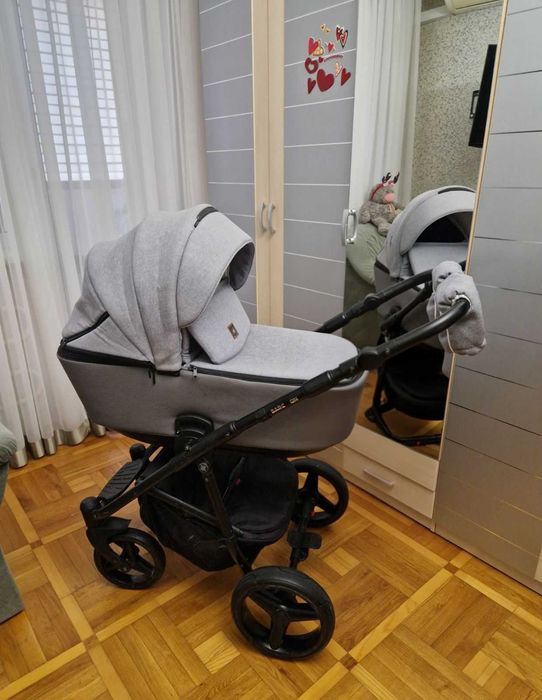 Коляска Adamex Barcelona 2 в 1