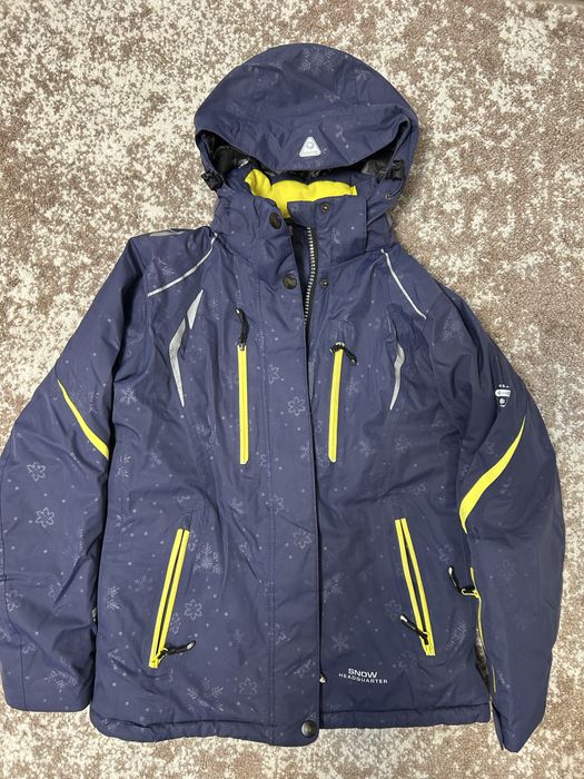 Курточка спортивна