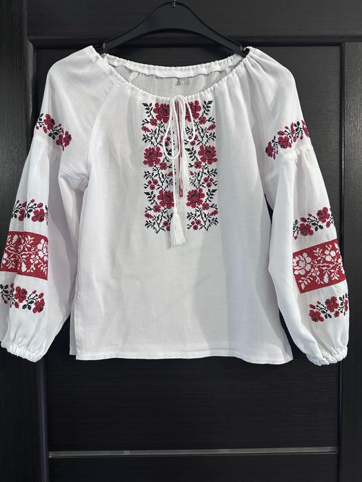 Вишиванка на дівчинку, вишита сорочка