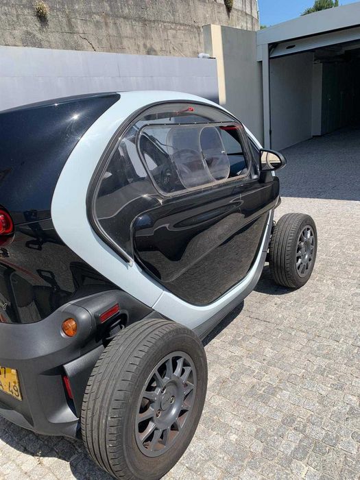 Renault Twizzy 100 com extras