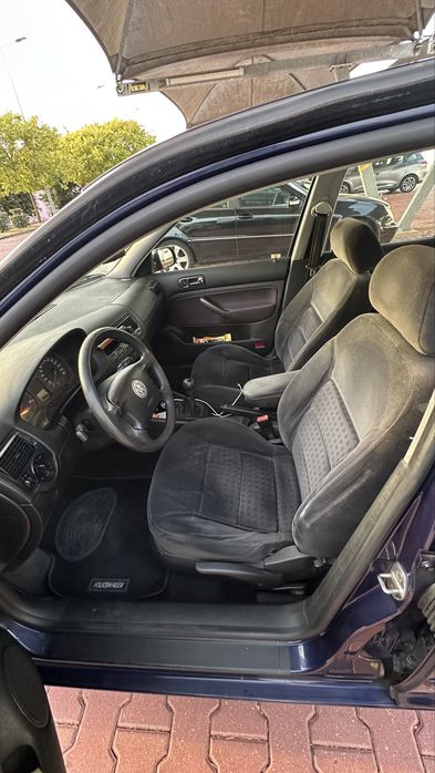 Volkswagen Golf IV 1.9 TDI PD130 — photo 3