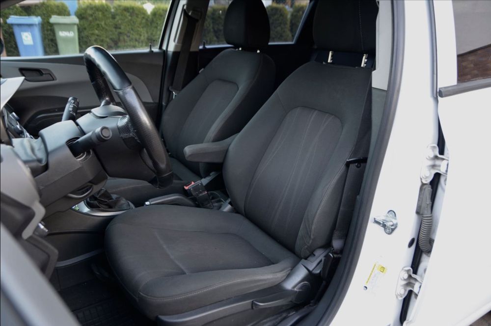 Chevrolet Aveo T300 2012 r. 1.3D 95 KM Sprawy Zarejestrowany