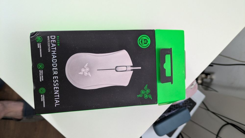 Ігрова миша Razer Deathadder Essential