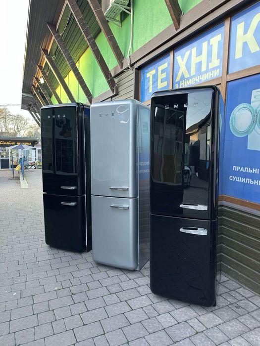 Холодильник Smeg FAB38LBL5