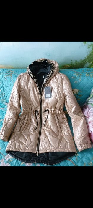 Kurtka wiosenna złota