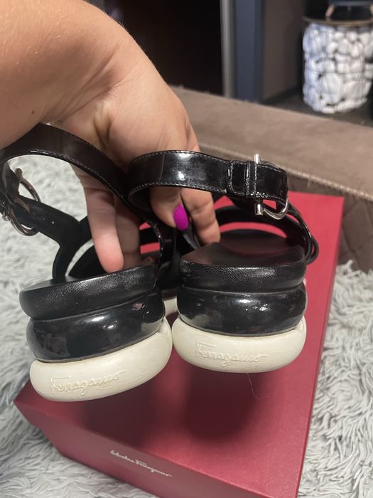 Сандалі Salvatore Ferragamo