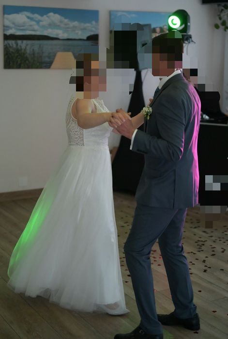 Piękna suknia ślubna