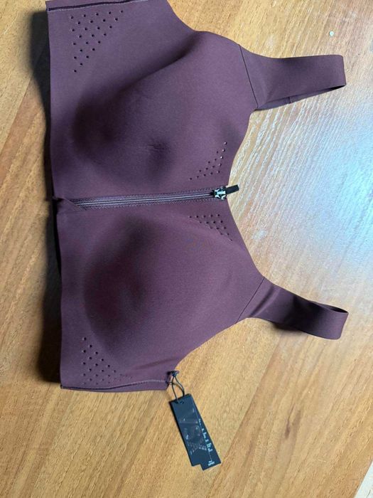 Спортивний топ/бра Victoria's secret,   p.38B