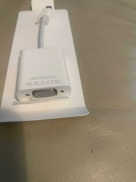 Adaptador Apple Mini DisplayPort para VGA MB572Z/B modelo A1307