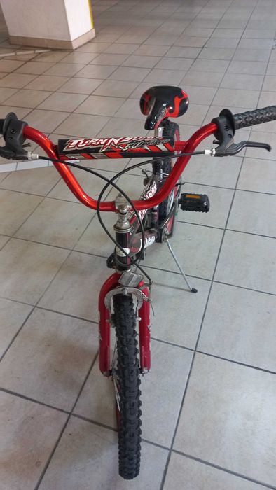 Bicicleta de criança roda 20" quase nova