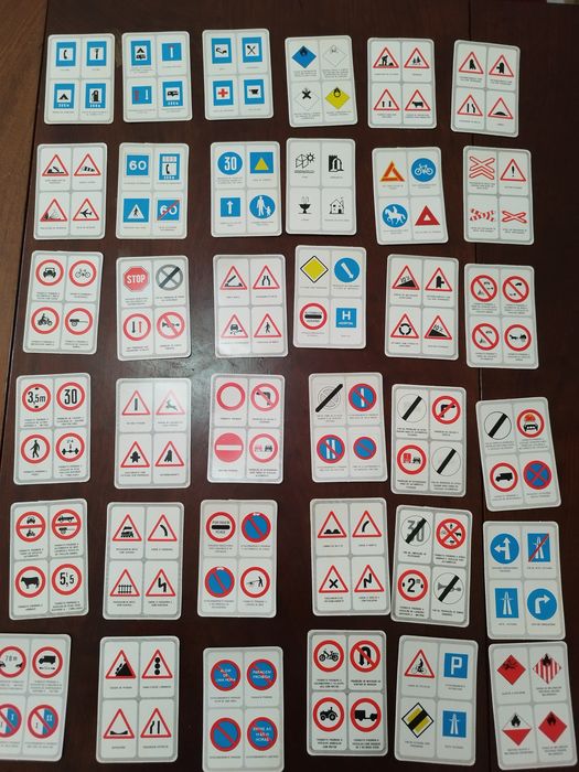 Coleção de calendários de sinais de trânsito