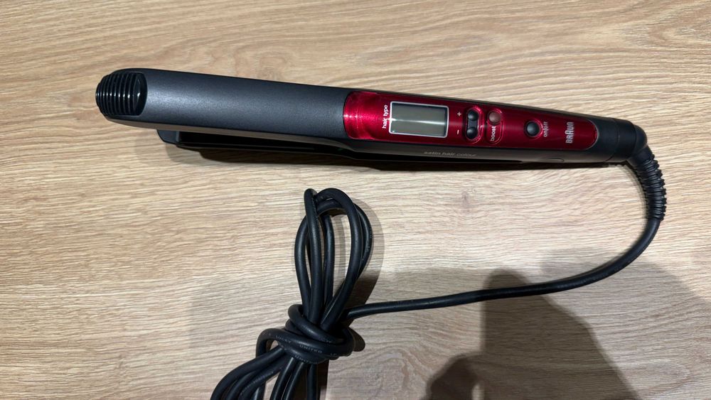Випрямляч для волосся BRAUN ES3