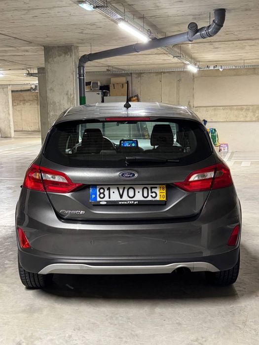 Ford Fiesta 1.0 EcoBoost Active baixo quilometragem