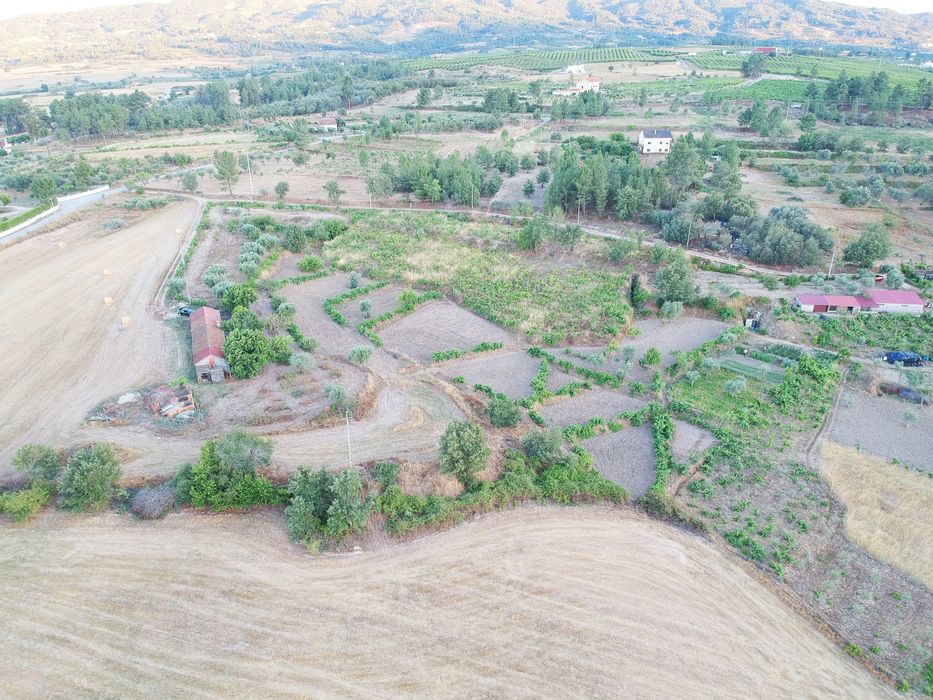 Terreno com 32.500 m² | Vista Deslumbrante Serra da Estrela | Quinta do Freixo