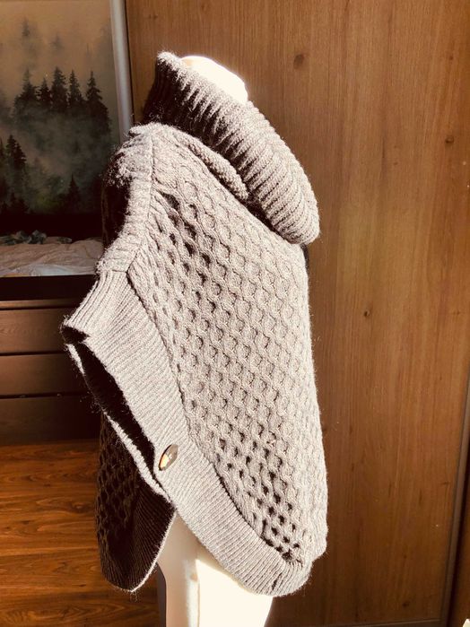 Sweter narzutka poncho - wełna owcza i moher