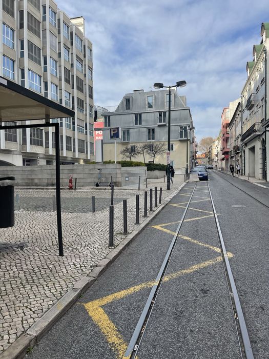 Aluguer de lugar de garagem nas Amoreiras - Alugo