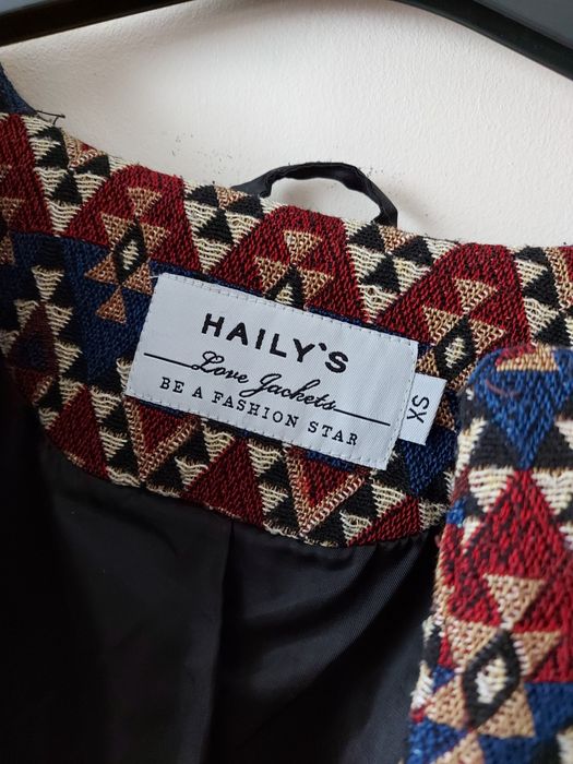 Hailys wzorzysty kardigan płaszczyk futerko baranek zara aztec