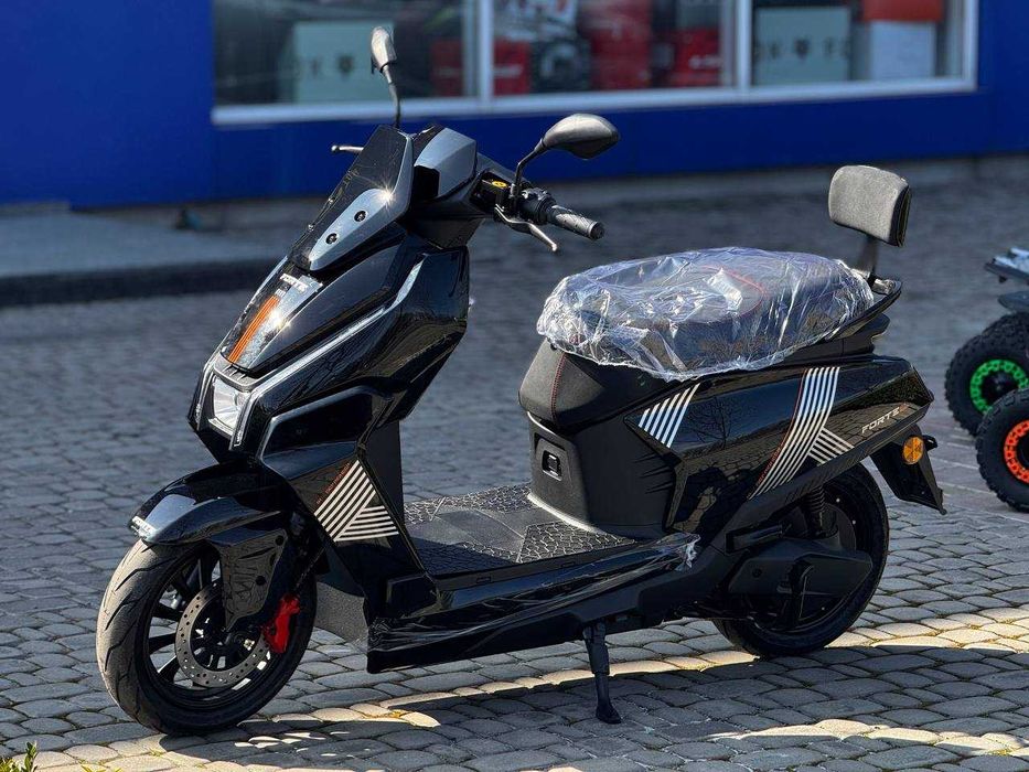 Акумуляторний електроскутер FORTE T4 ( доставка )