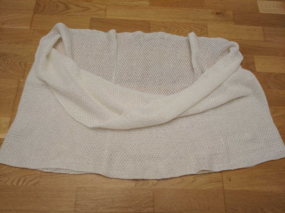 Komin damski delikatny szal wiosenny