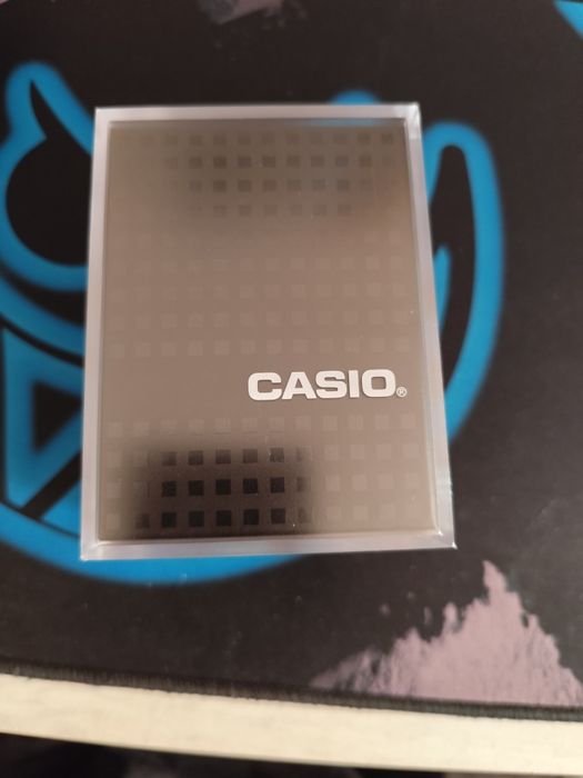 Годинник Casio AQ-S810W